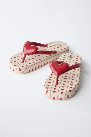 Сандалии для ванной с сердечком- Заказать в России