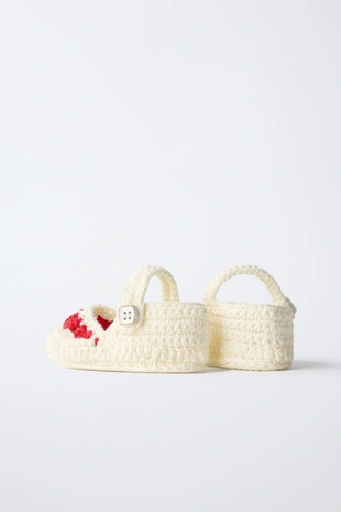 Ботильоны-сандалии с сердцами- Заказать в России