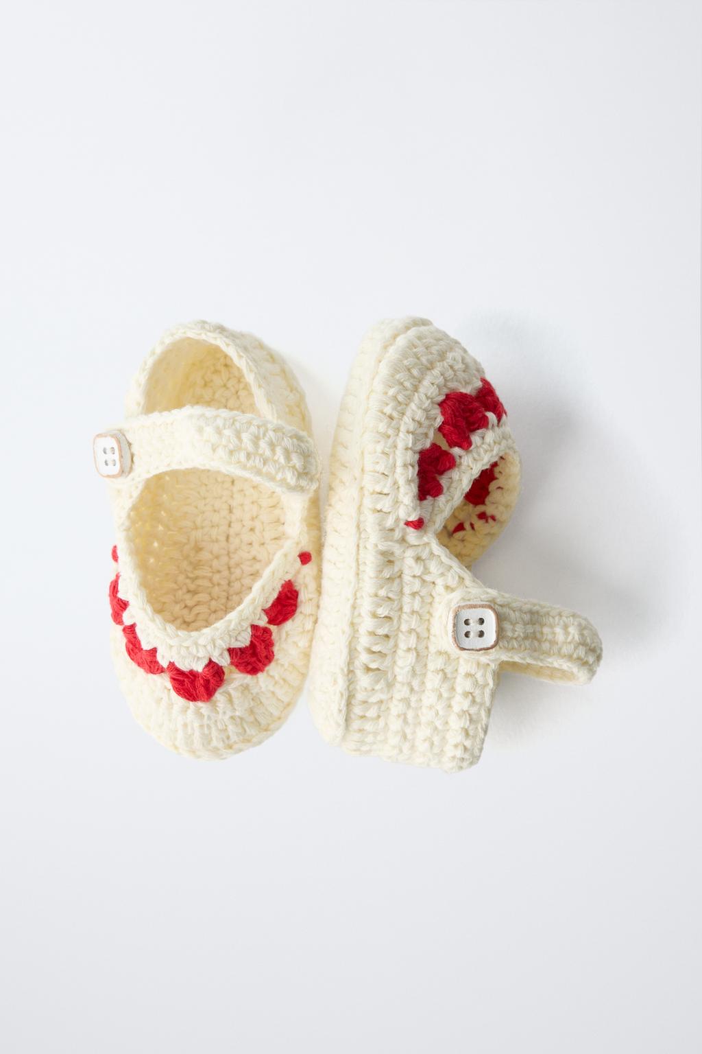 Ботильоны-сандалии с сердцами