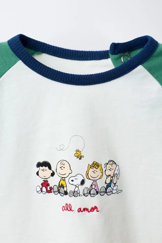 ФУТБОЛКА С РУКАВАМИ РЕГЛАН SNOOPY PEANUTS™