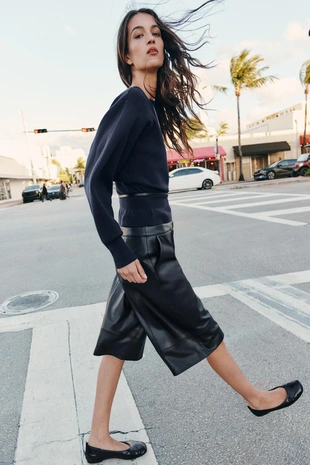 Вязаный джерси с поясом- Заказать в России