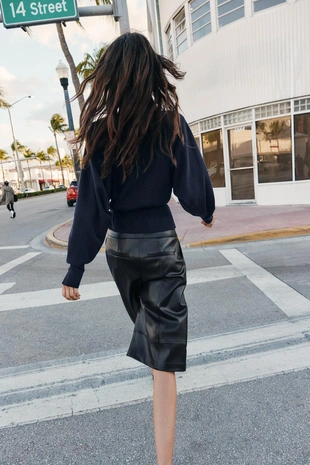 Вязаный джерси с поясом- Заказать в России