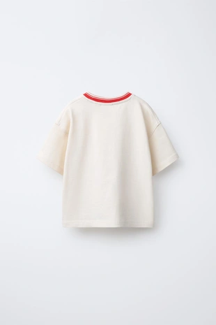 Футболка с вышитой надписью