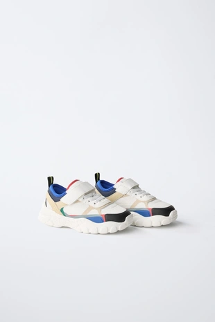 Кроссовки со вставками- Заказать в России