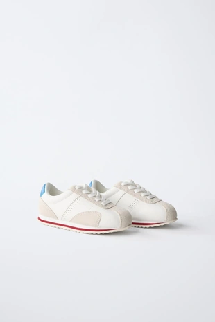 Кроссовки со вставками- Заказать в России