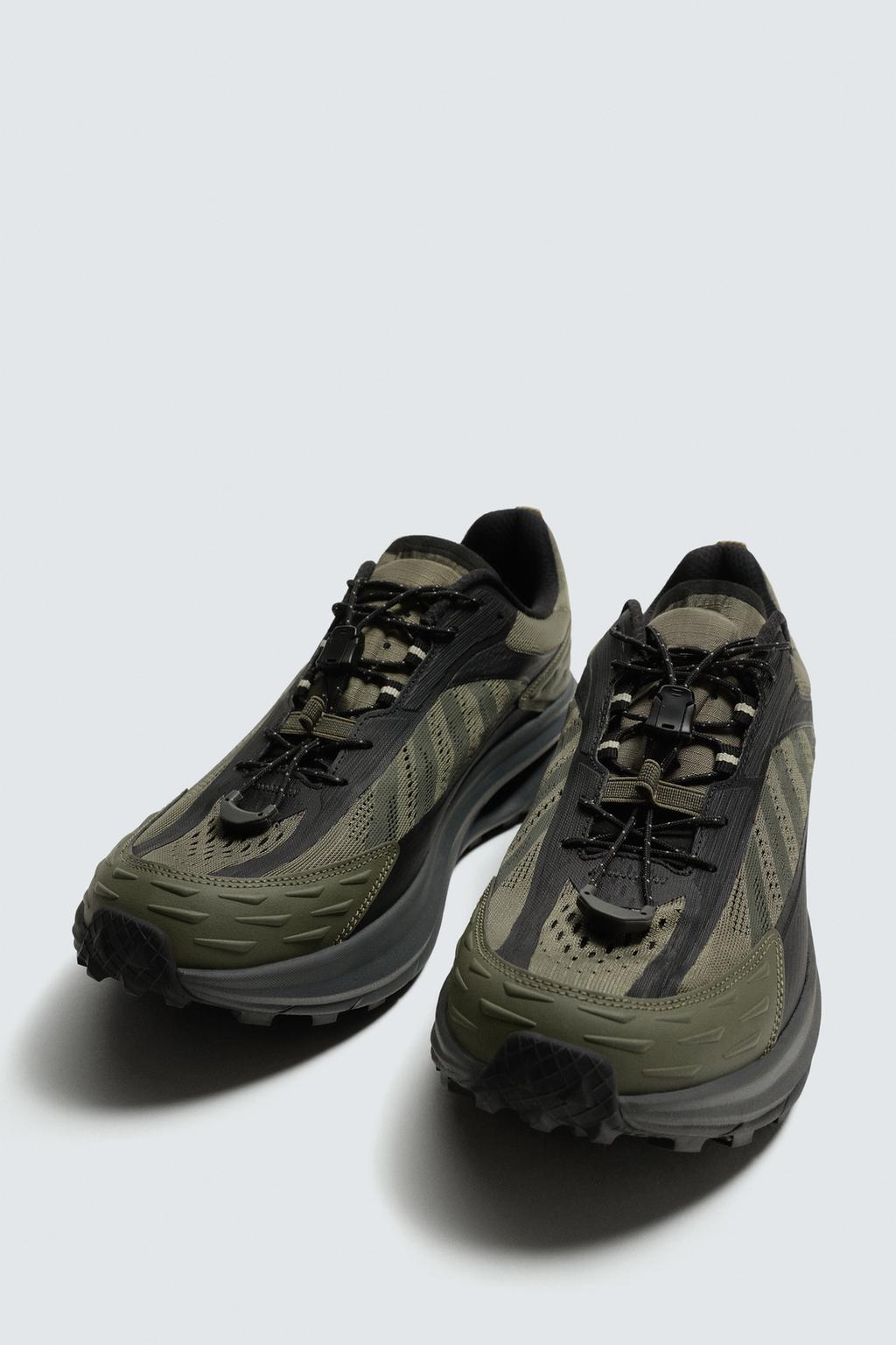 СПОРТИВНЫЕ КРОССОВКИ