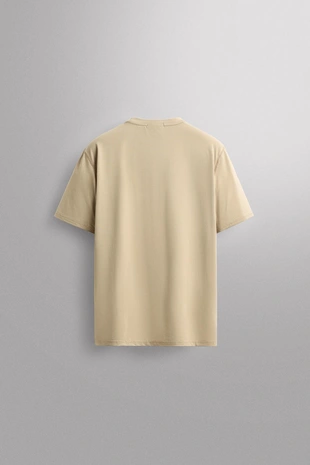 Базовая футболка из высокотехнологичной ткани