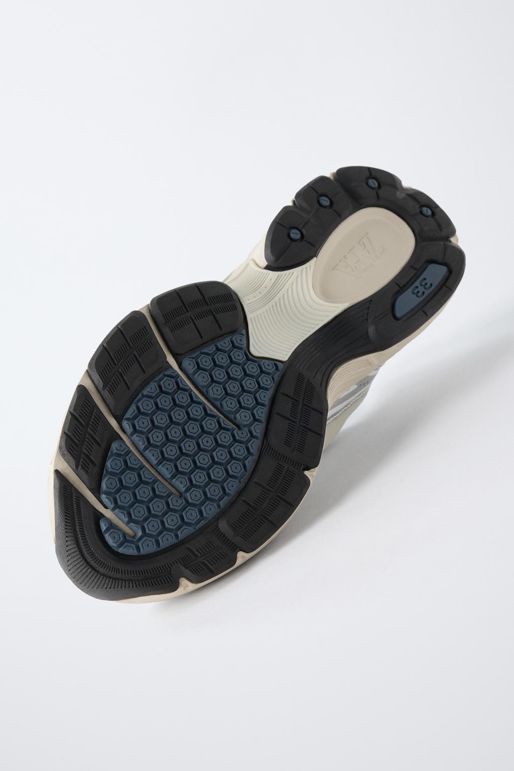 КРОССОВКИ ИЗ РАЗНЫХ МАТЕРИАЛОВ