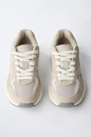 Кроссовки из разных материалов- Заказать в России