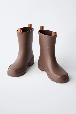 Brown | 4000/630/700 - Zara Базовые резиновые сапоги
