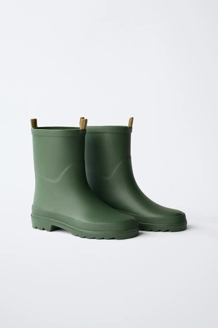 Купить Zara Базовые резиновые сапоги