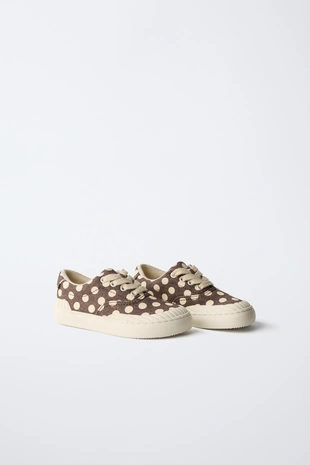 Кроссовки в горошек- Заказать в России