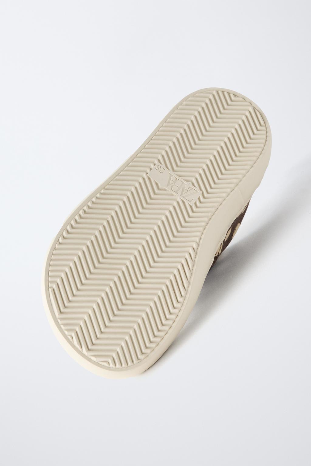 КРОССОВКИ В ГОРОШЕК