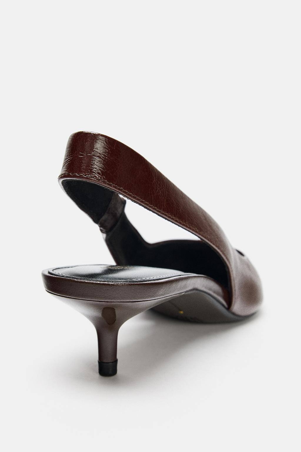 КОЖАНЫЕ ТУФЛИ-МЮЛИ НА КАБЛУКЕ