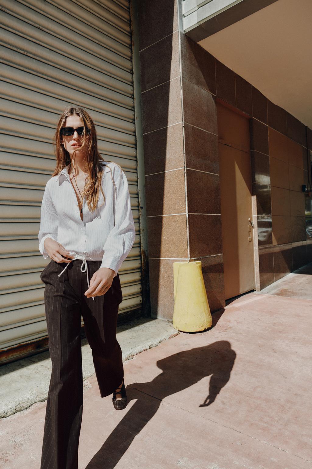 ШИРОКИЕ БРЮКИ С ДВОЙНЫМ ПОЯСОМ