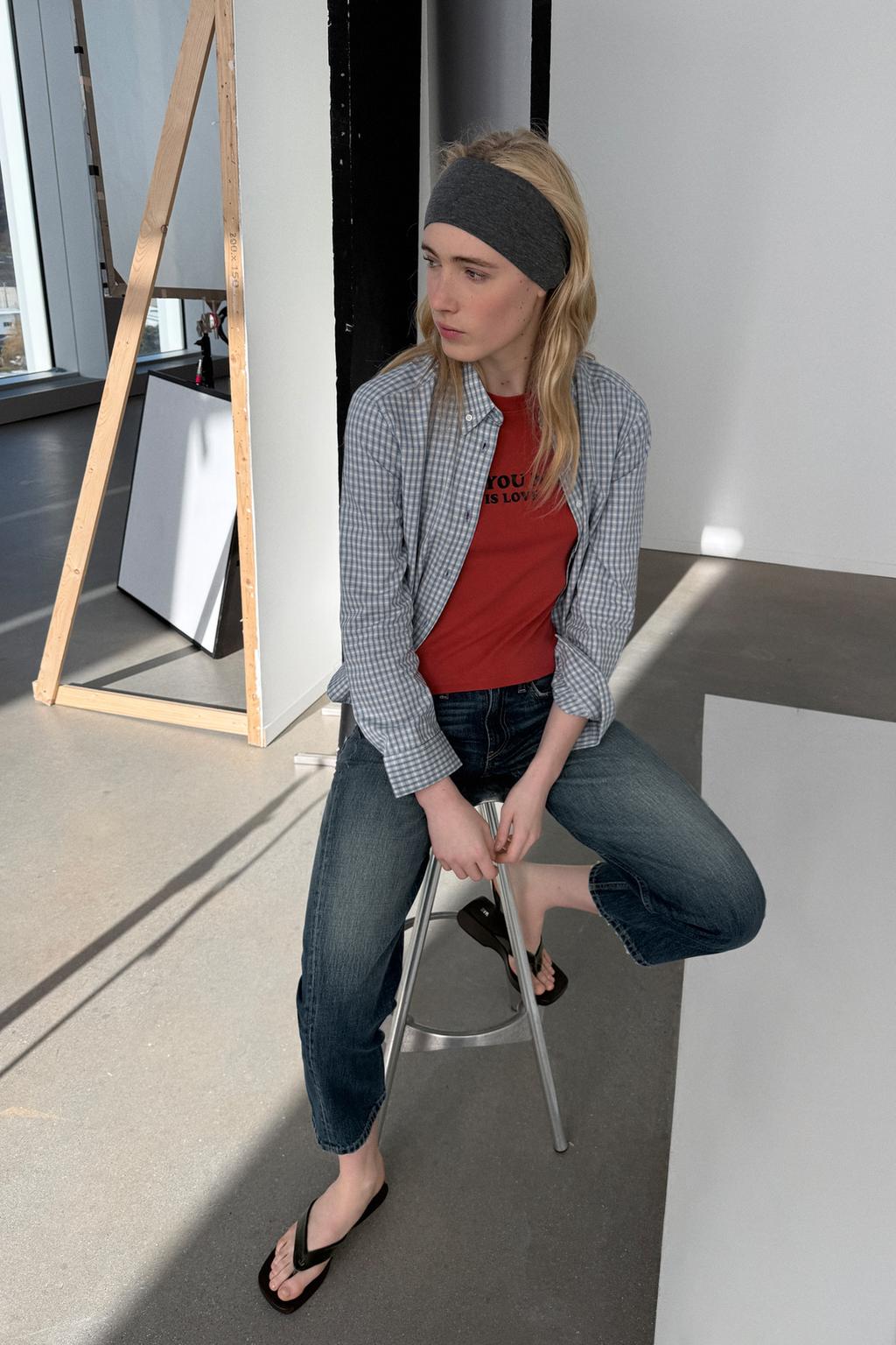 ФУТБОЛКА С НАДПИСЬЮ СПЕРЕДИ