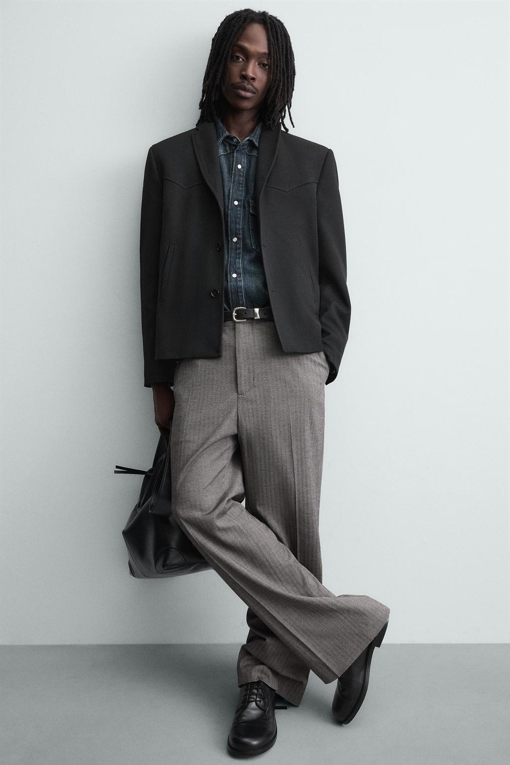 БЛЕЙЗЕР ИЗ РЕЛЬЕФНОЙ ТКАНИ