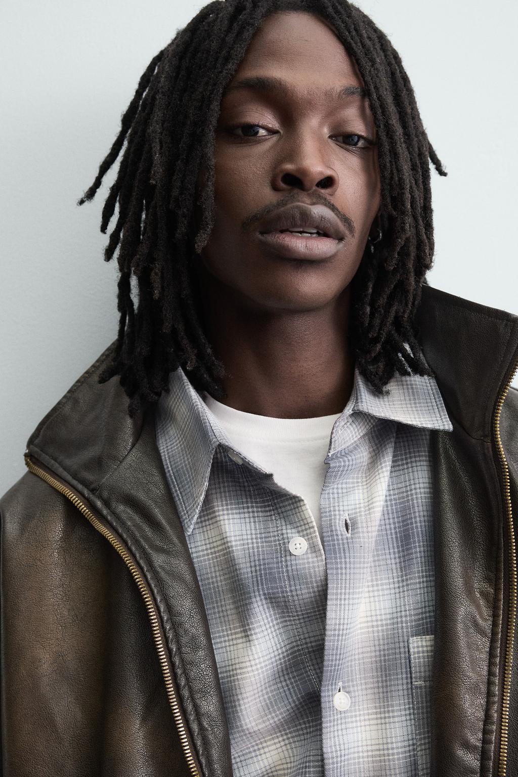 КУРТКА ИЗ ИСКУССТВЕННОЙ КОЖИ С ЭФФЕКТОМ ПОТЕРТОСТИ