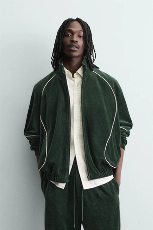 Велюровая куртка с оторочкой- Заказать в России