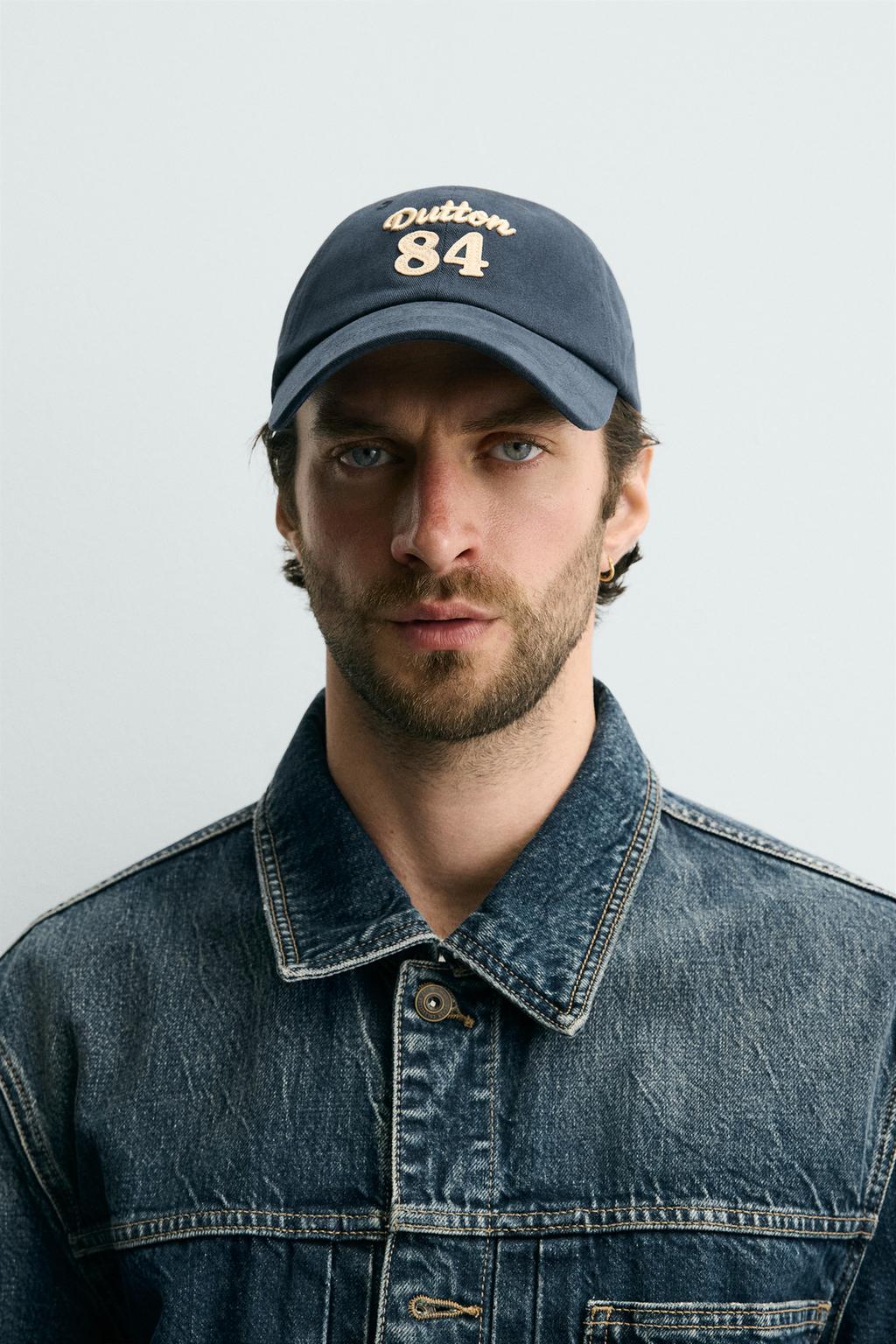 КЕПКА С ВЫШИТОЙ НАДПИСЬЮ