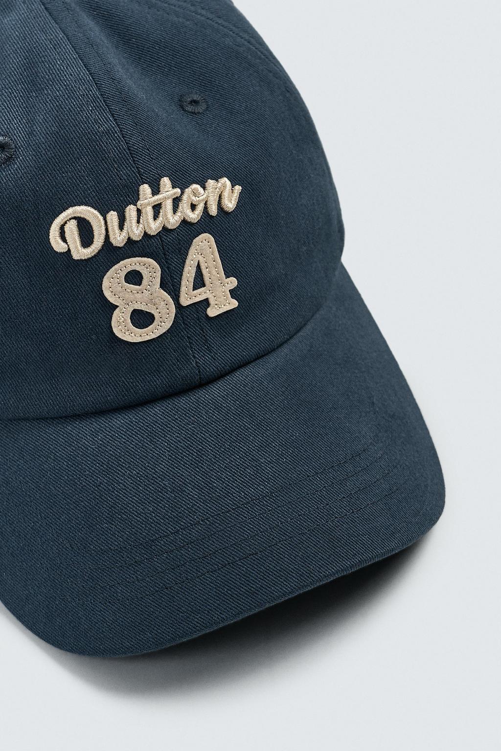 КЕПКА С ВЫШИТОЙ НАДПИСЬЮ