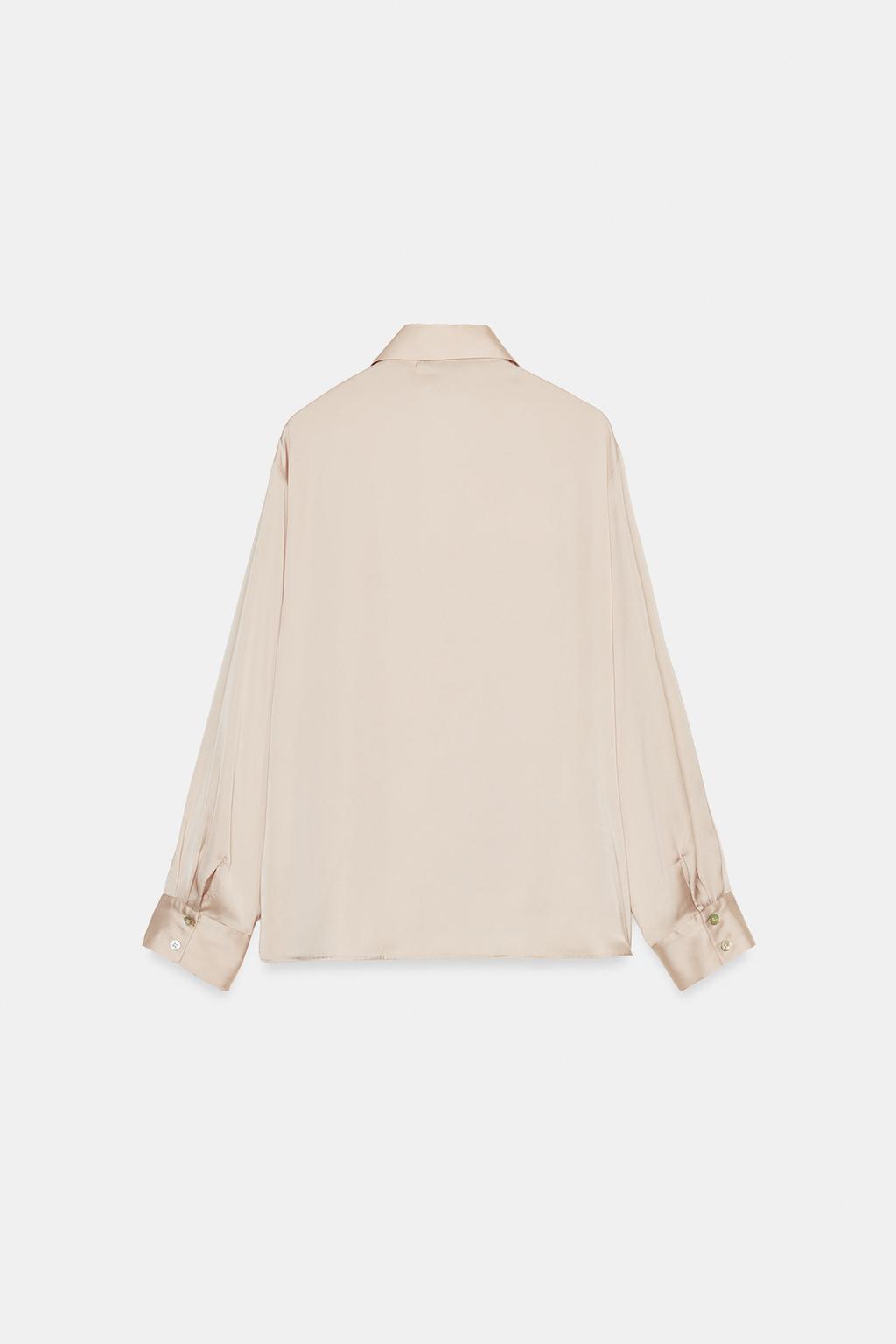 АТЛАСНАЯ РУБАШКА С АСИММЕТРИЧНЫМ НИЗОМ