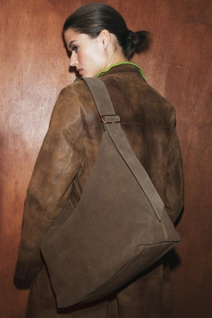 Большая сумка-мешок с кольцом из кожи- Заказать в России