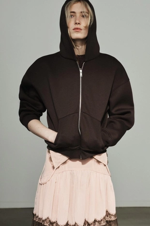 Толстовка с капюшоном из неопреновой ткани- Заказать в России