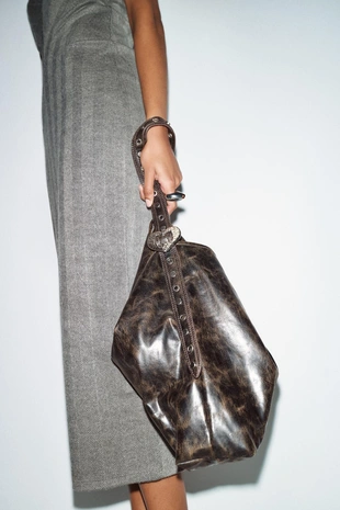 Сумка-шопер с заклепками- Заказать в России