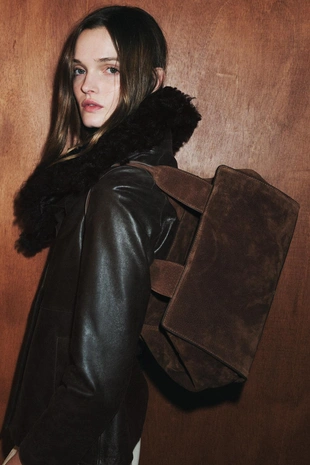 Замшевая сумка с двойной ручкой- Заказать в России