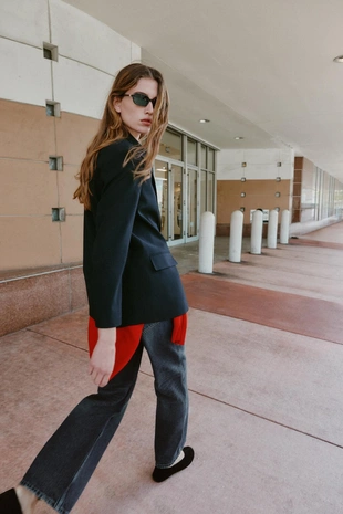 Двубортный блейзер оверсайз- Заказать в России