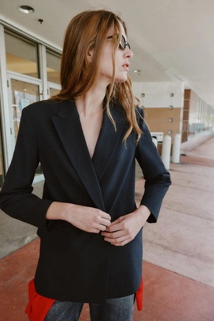 Двубортный блейзер оверсайз- Заказать в России