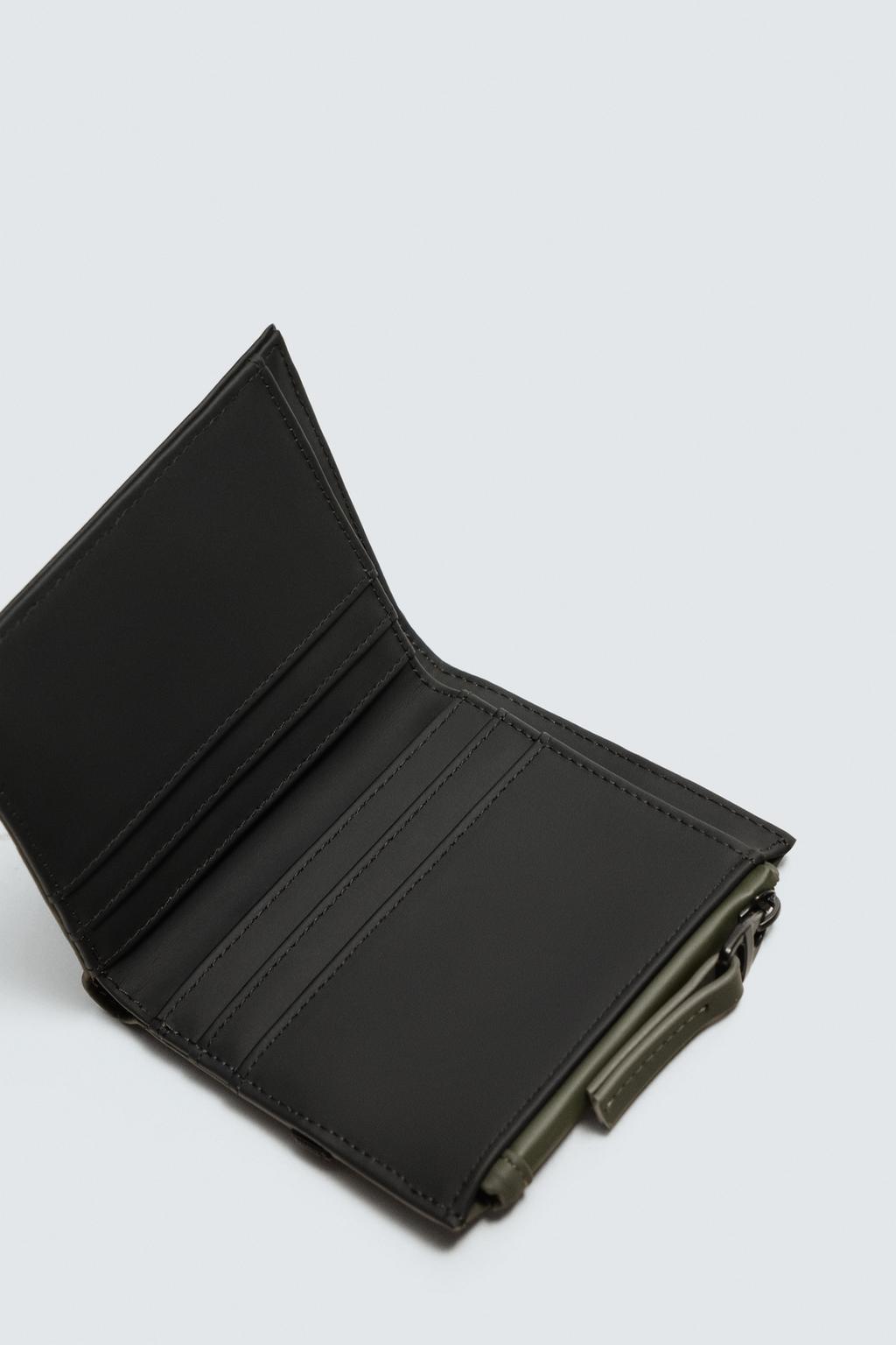 ПРОРЕЗИНЕННЫЙ КОШЕЛЕК С ОТДЕЛЕНИЕМ ДЛЯ МОНЕТ