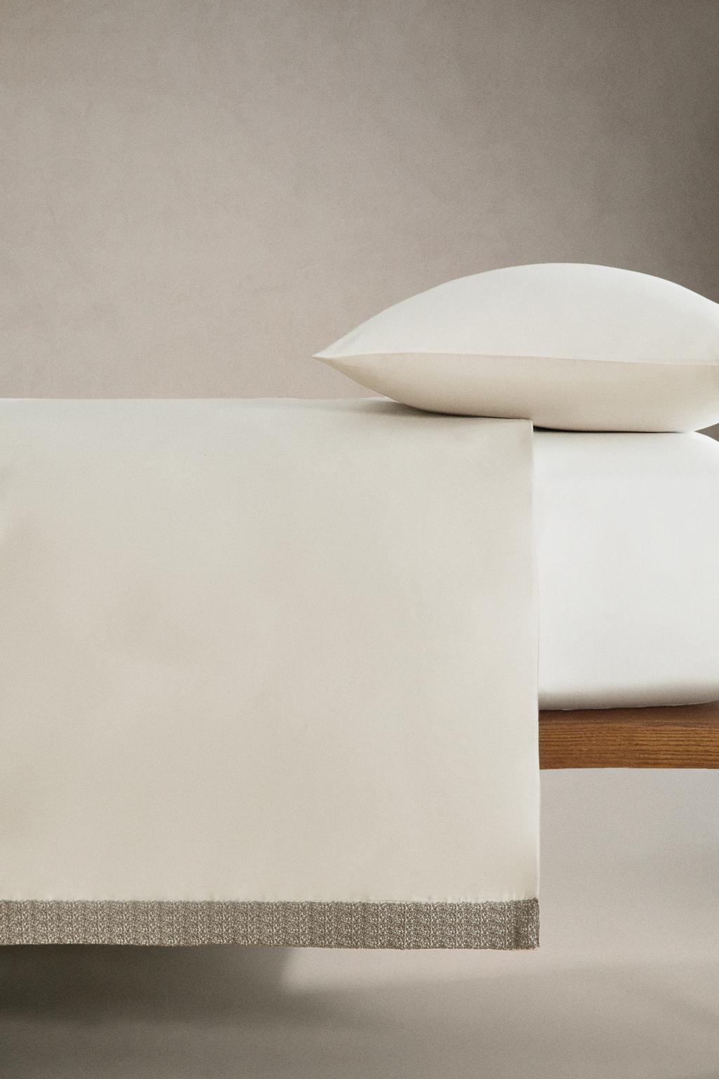 Покрывало из сатина с тканью (300 нитей) и вышивкой