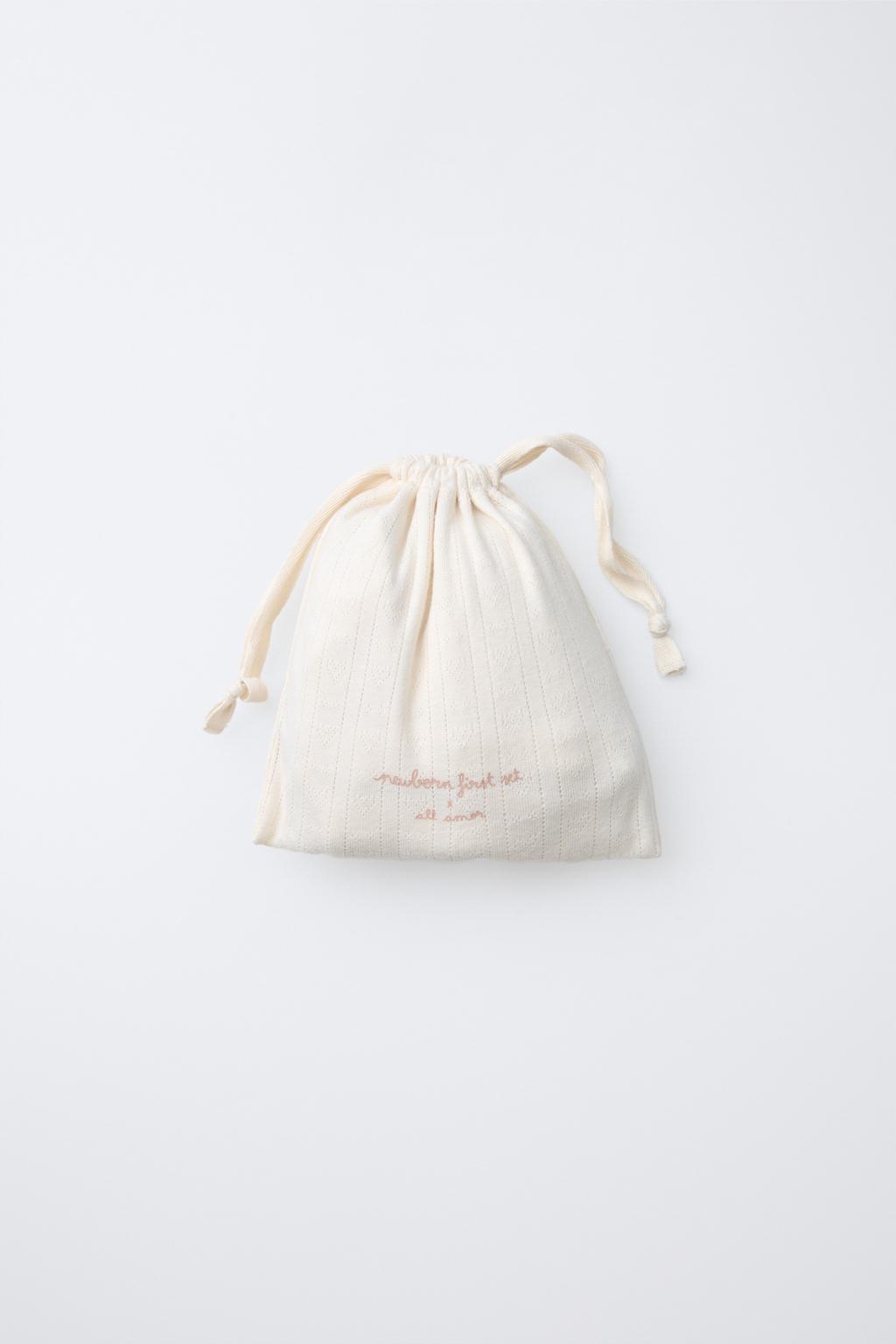 КОМПЛЕКТ ДЛЯ НОВОРОЖДЕННОГО И АЖУРНАЯ СУМКА «СЕРДЦА»