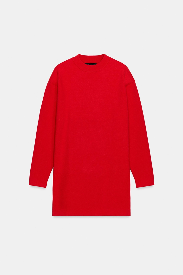 Платье с опущенным плечом из трикотажа