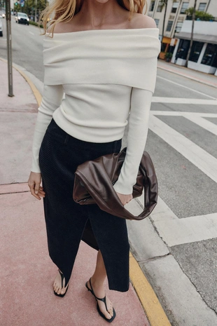 Свитер с открытыми плечами- Заказать в России