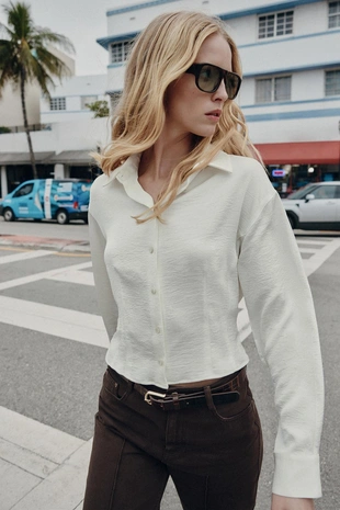 Атласная рубашка с приталенным силуэтом- Заказать в России