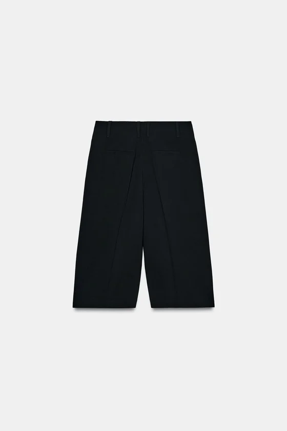 ПРЯМЫЕ ШОРТЫ СО СТРЕЛКАМИ — коллекция Zara «ZW»