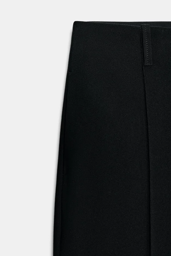 ПРЯМЫЕ ШОРТЫ СО СТРЕЛКАМИ — коллекция Zara «ZW»