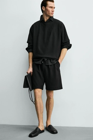 Футболка RELAXED FIT из рельефной ткани- Заказать в России