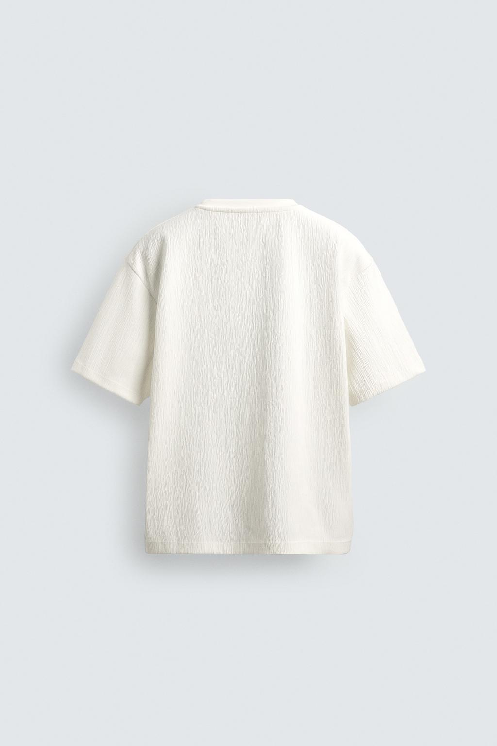 ФУТБОЛКА RELAXED FIT ИЗ СТРУКТУРНОЙ ТКАНИ