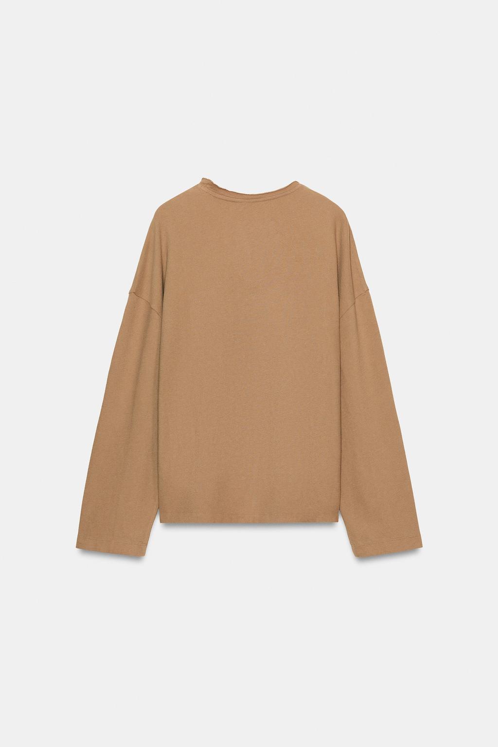 Футболка с длинным рукавом и текстурой