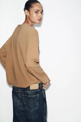 Футболка с длинным рукавом и текстурой