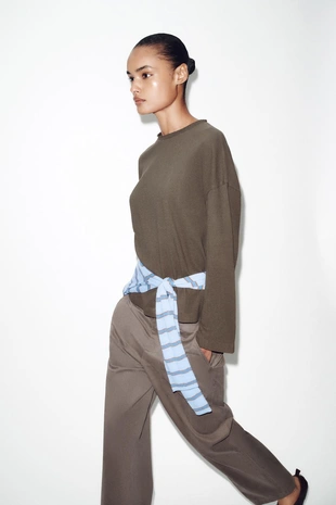 Футболка с длинным рукавом и текстурой