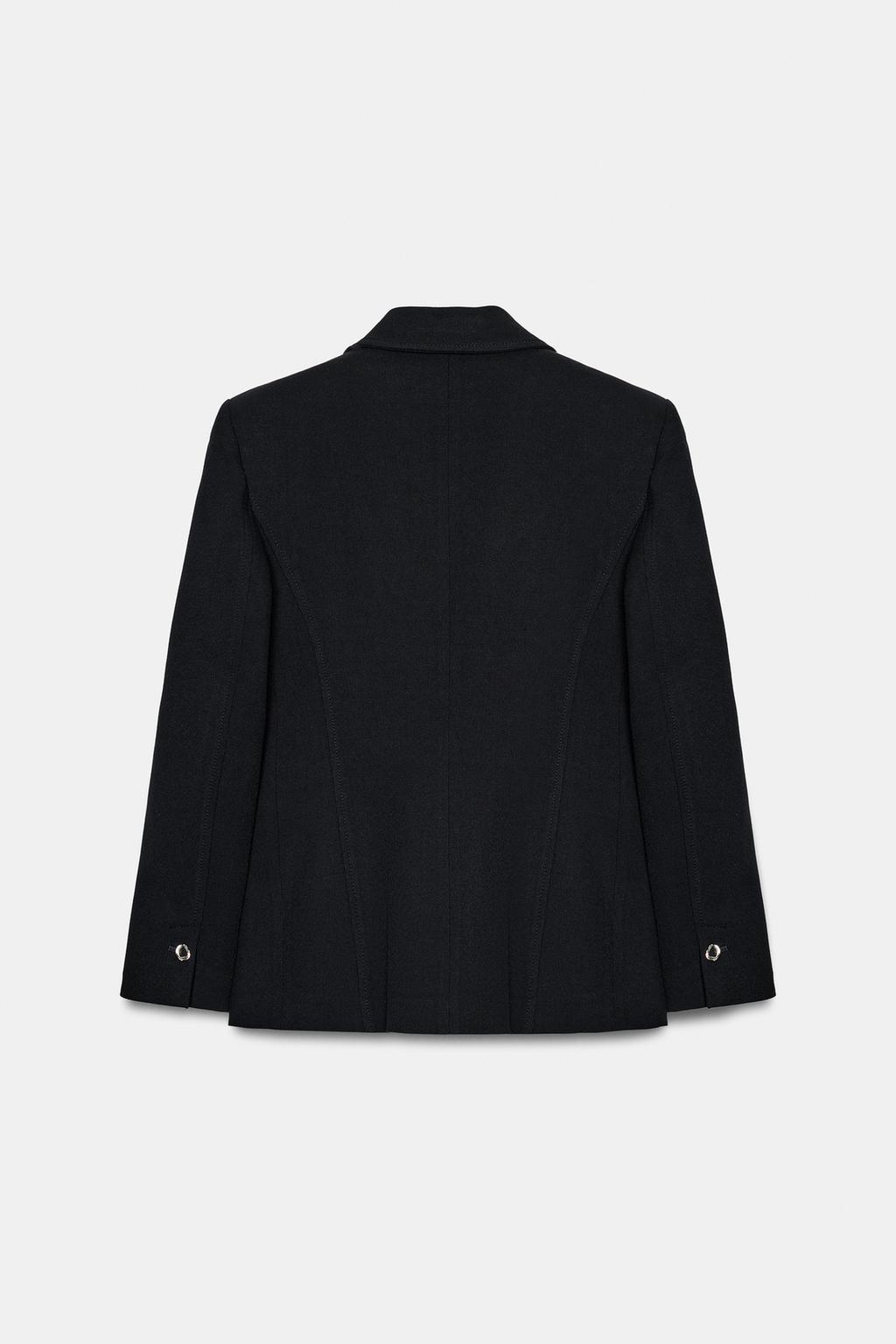 ПРИТАЛЕННЫЙ БЛЕЙЗЕР С ПОДПЛЕЧНИКАМИ