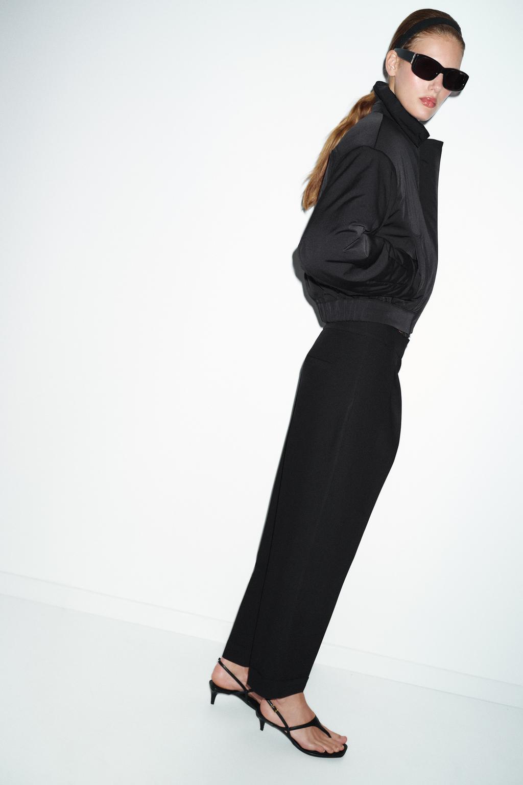 КОРОТКАЯ СТЕГАНАЯ КУРТКА