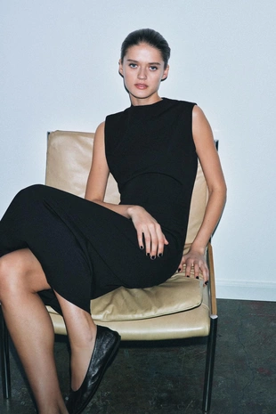 Платье с открытой спиной- Заказать в России