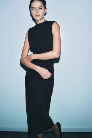 Платье с открытой спиной- Заказать в России