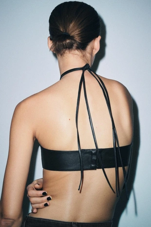 Бюстгальтер из 100% плетеной кожи- Заказать в России